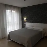 Rosales 3* Saron