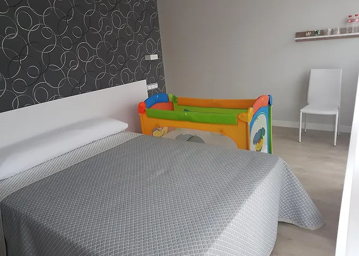 Guest house Rosales 3*